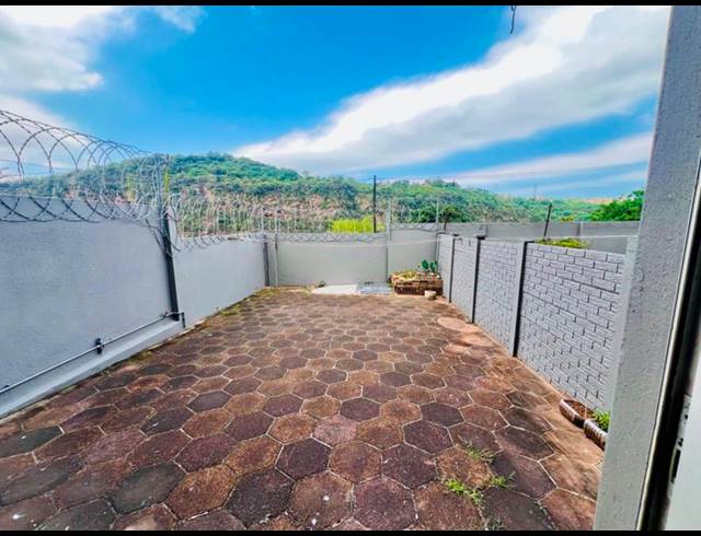 3 BEDROOM APARTMENT FOR SALE IN RESERVOIR HILLS